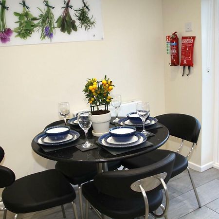City Centre Town House With River Walks And Free Parking C27Hk York Exterior photo
