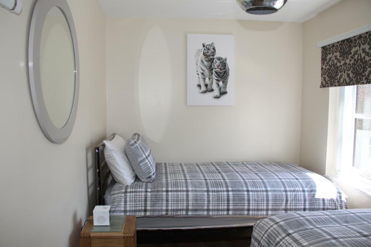 City Centre Town House With River Walks And Free Parking C27Hk York Exterior photo